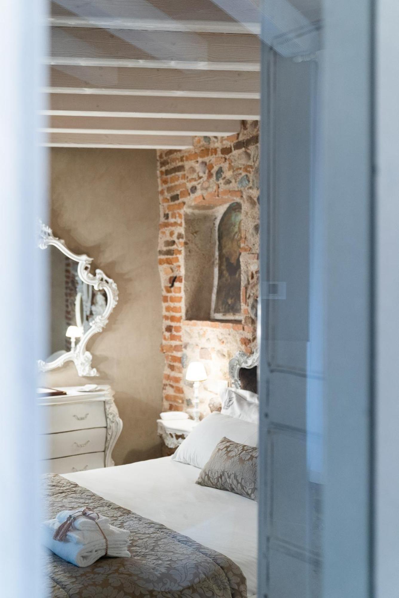 Regia Rosetta - Royal Rooms Borghetto Valeggio sul Mincio Exterior foto