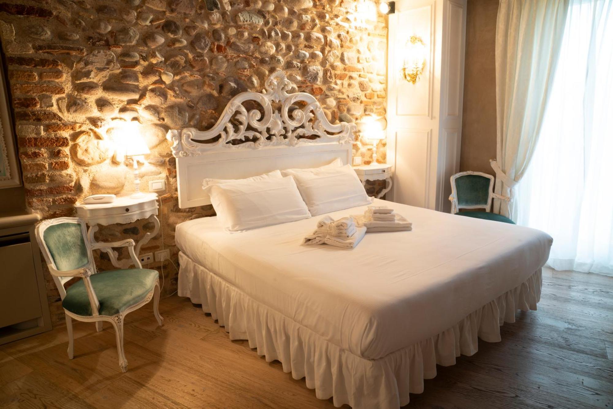 Regia Rosetta - Royal Rooms Borghetto Valeggio sul Mincio Exterior foto